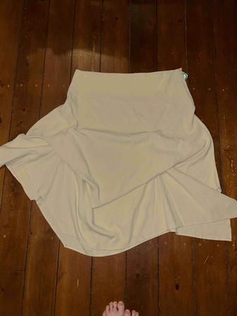 Женская одежда брюки, юбка, блузка