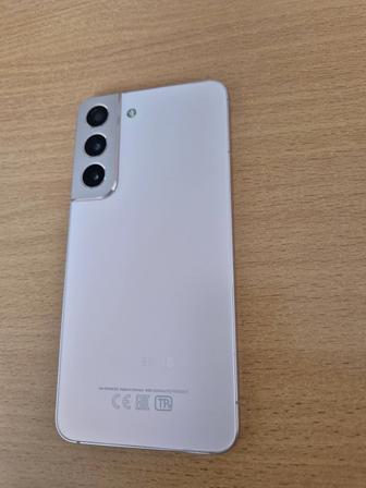 Продам НЕРАБОЧИЙ Samsung S22