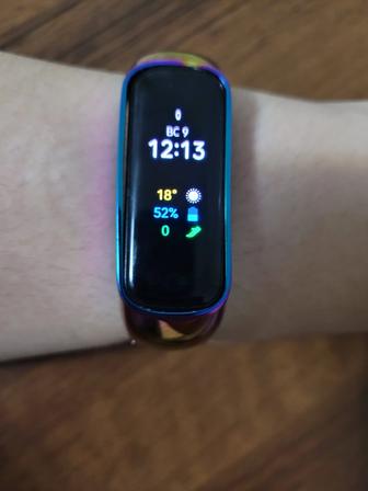 Продам фитнес браслет Samsung Fit 2