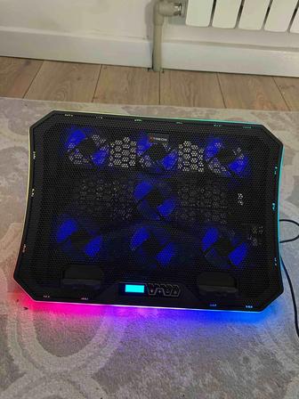 Подставка для ноутбука с охлаждением