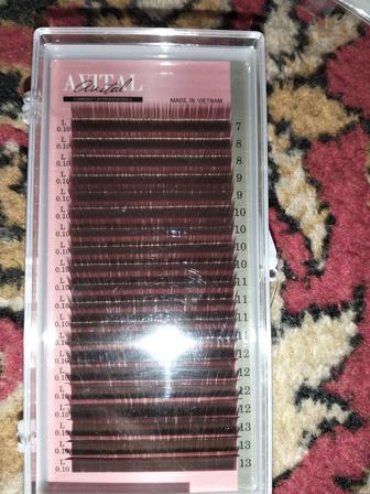 Продам ресницы Avital