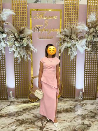 Продаётся нежно-розовое вечернее платье