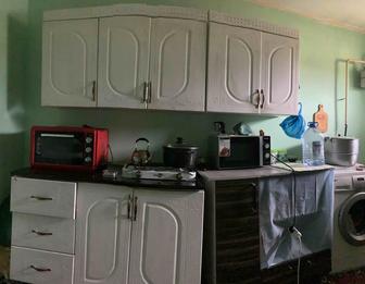 кухонный шкаф