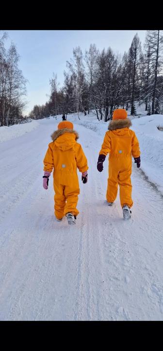 Продам детский комбинезон.