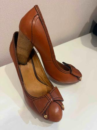 Туфли женские