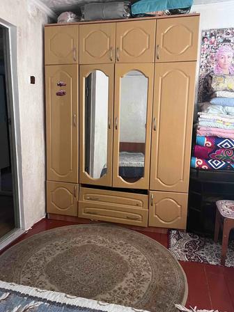 Продам шкаф и кровать