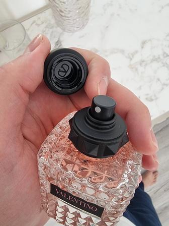 Valentino Donna Born in Roma парфюмерная вода EDP 100 мл, для женщин