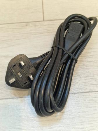 сетевой шнур питания с вилкой (тип G)