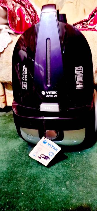 Пылесос Vitek