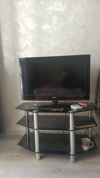 Продам телевизоры LG две штуки