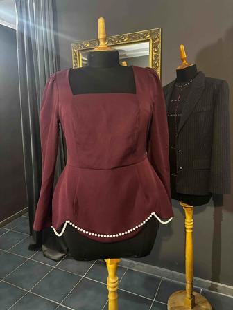 Бордовая блузка