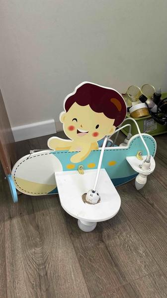 Люстра в детскую комнату