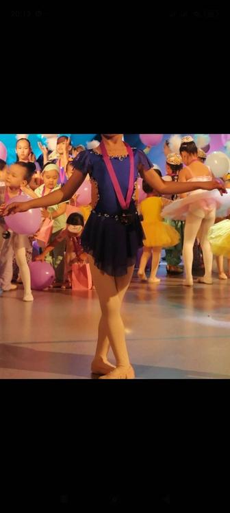 Продам платье ручной работы на 6,7 лет