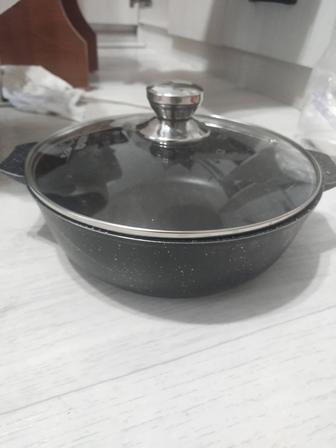 Отдам казан-жаровню и другое