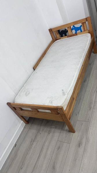 Продам кровать детский