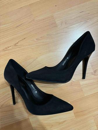 Продам туфли лодочки!