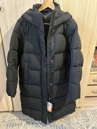 Продам пуховик Topten