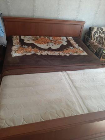 Продам кровать недорого! Срочно!