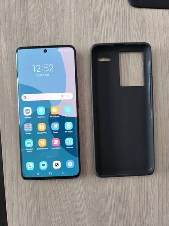 Продам смартфон Xiaomi Redmi Note 13pro Plus 5G.