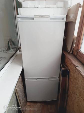 Продам Холодильник Бирюса