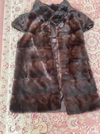 Норковая безрукавка