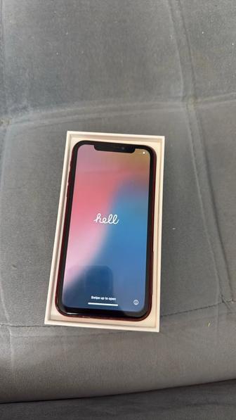 Продам iPhone XR