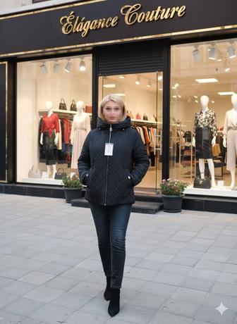 Продам куртку короткую черную со стразами