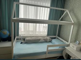 Домик кровать