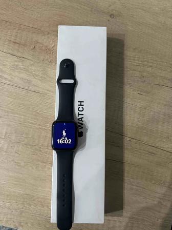 часы Apple Watch SE