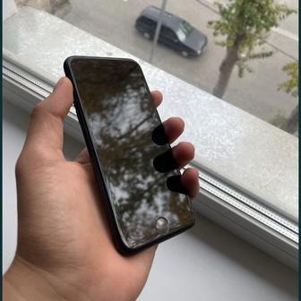 айфон SE 64 GB