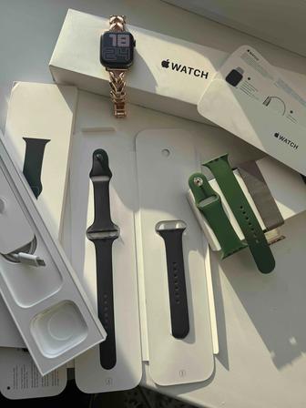 Продам Apple Watch SE first generation