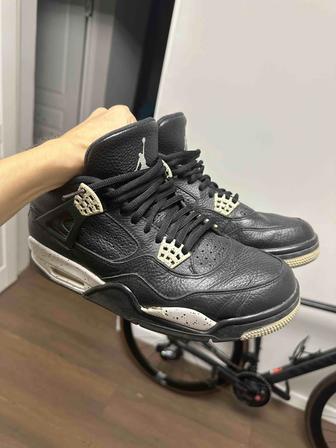 Кроссовки мужские Air Jordan 4 Oreo US9.5 EUR43 CM27.5 оригинал