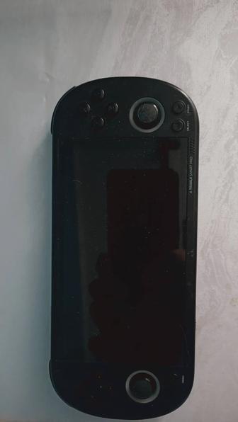 Игровая консоль