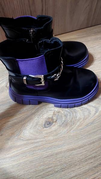 Продам детские сапоги зимнюю для девочки