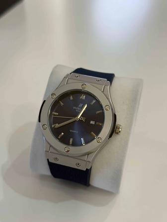 Часы Hublot