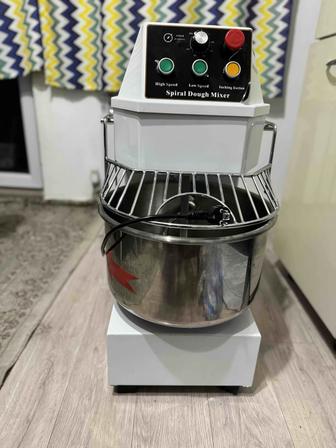 Техника для кухни тестомес