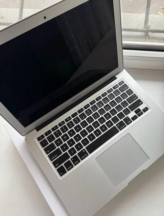 Продам Ноутбук Apple MacBook Air 13,3 Core i58GB128GB SSD