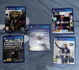Диски с играми на PS4