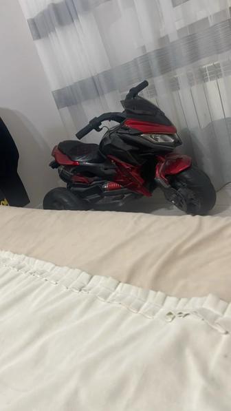 Срочно продам электро мотоцикл детский