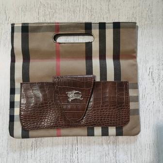 Сумочка в стиле Burberry