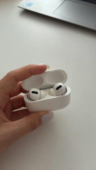 Airpods б/у