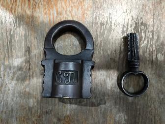 Антиквариат замок навесной