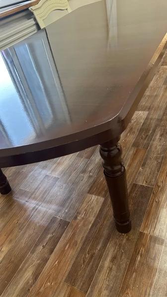 Стол, стулья