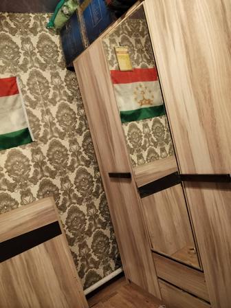 Продам спальный гарнитур