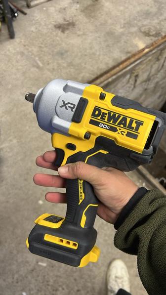 DeWalt гайковерт