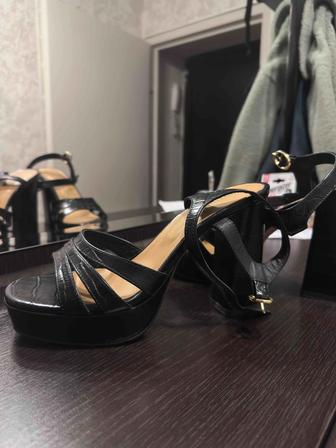 Босоножки Франция Португалия