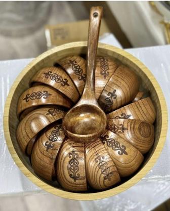 Сдам в аренду деревянную посуду в национальном стиле