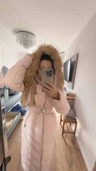 Продам куртку Guess оригинал