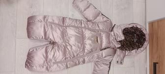 Продам детский зимний комбинезон на девочку