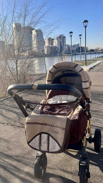 Продам коляску Adamex